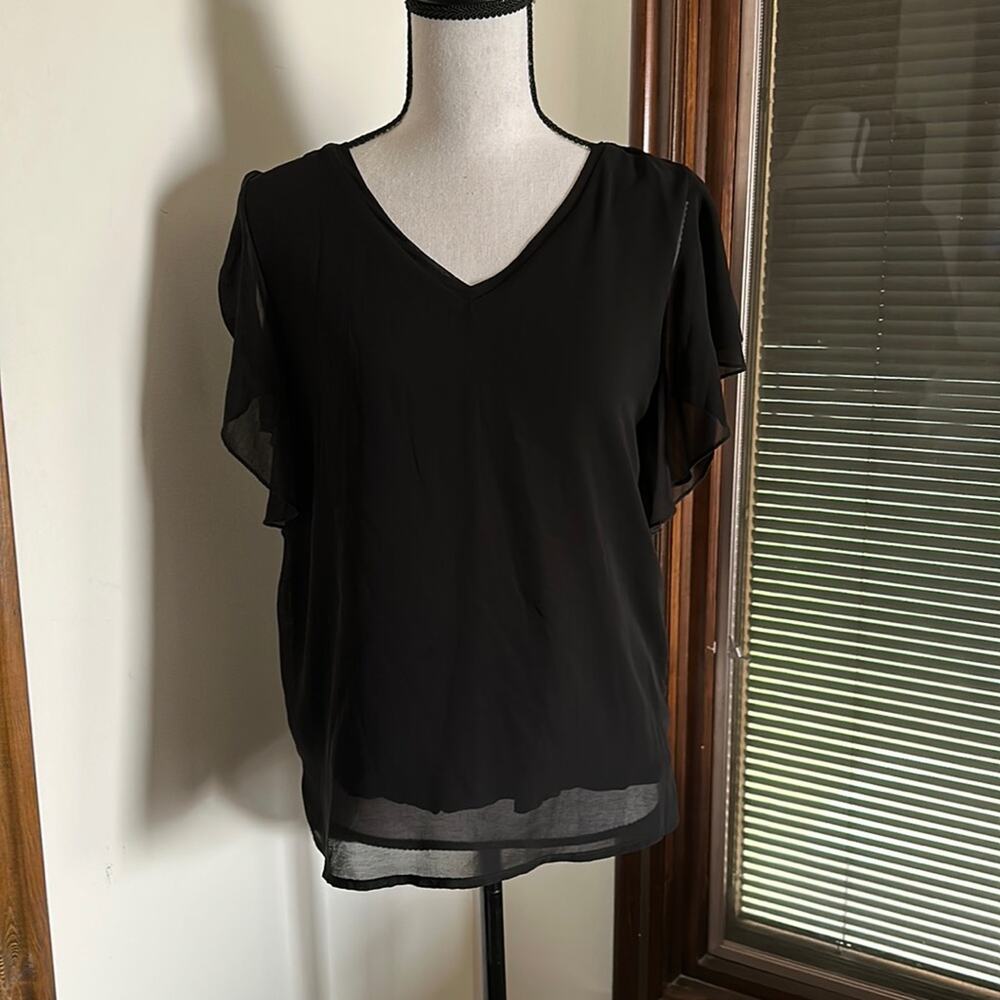Design History | Fully lined Flutter Short Sleeve Blouse Size S